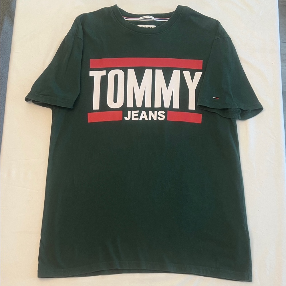 Tommy Hilfiger Dark Green T-Shirt with Red Accents